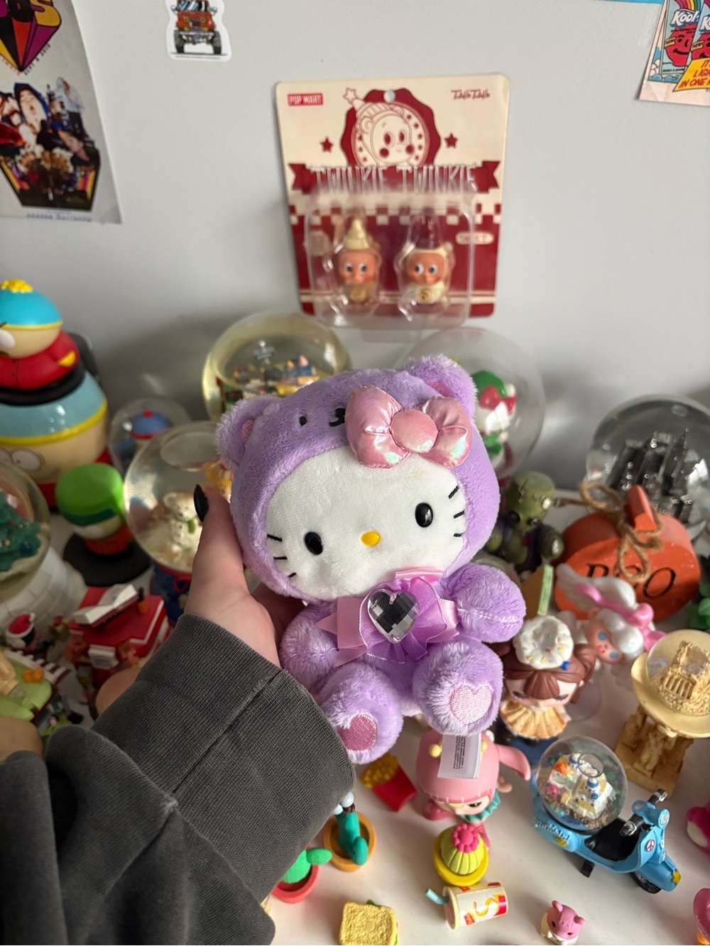 nwt hello kitty pisces birthstone plush pendant